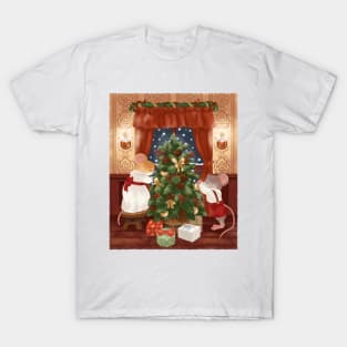 Cottagecore Mice Decorating Christmas Tree T-Shirt